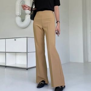 Escada beige dress pants with bell size 34